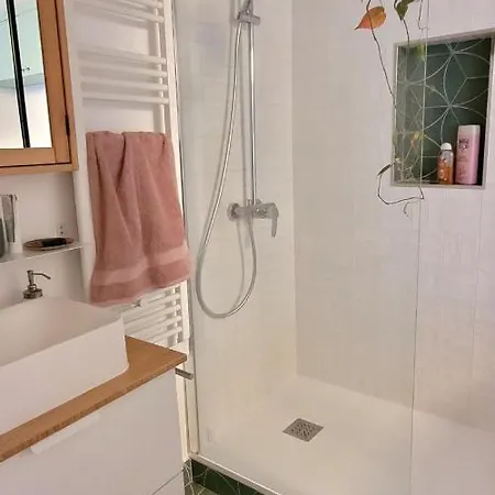 Spacious Flat In Aligre * Paris
