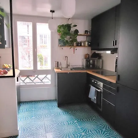 Spacious Flat In Aligre Apartment *